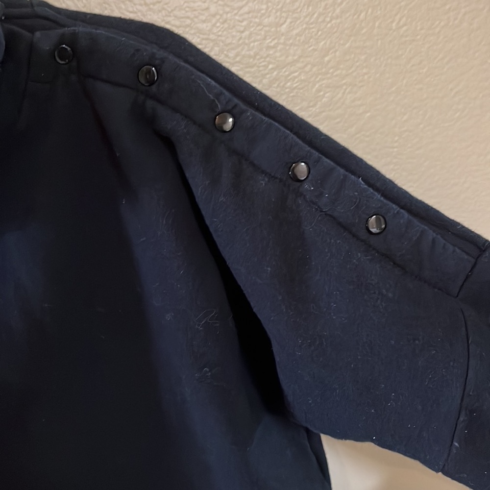 Fabletics Very Soft, Cute Comfortable Sweater - image 3